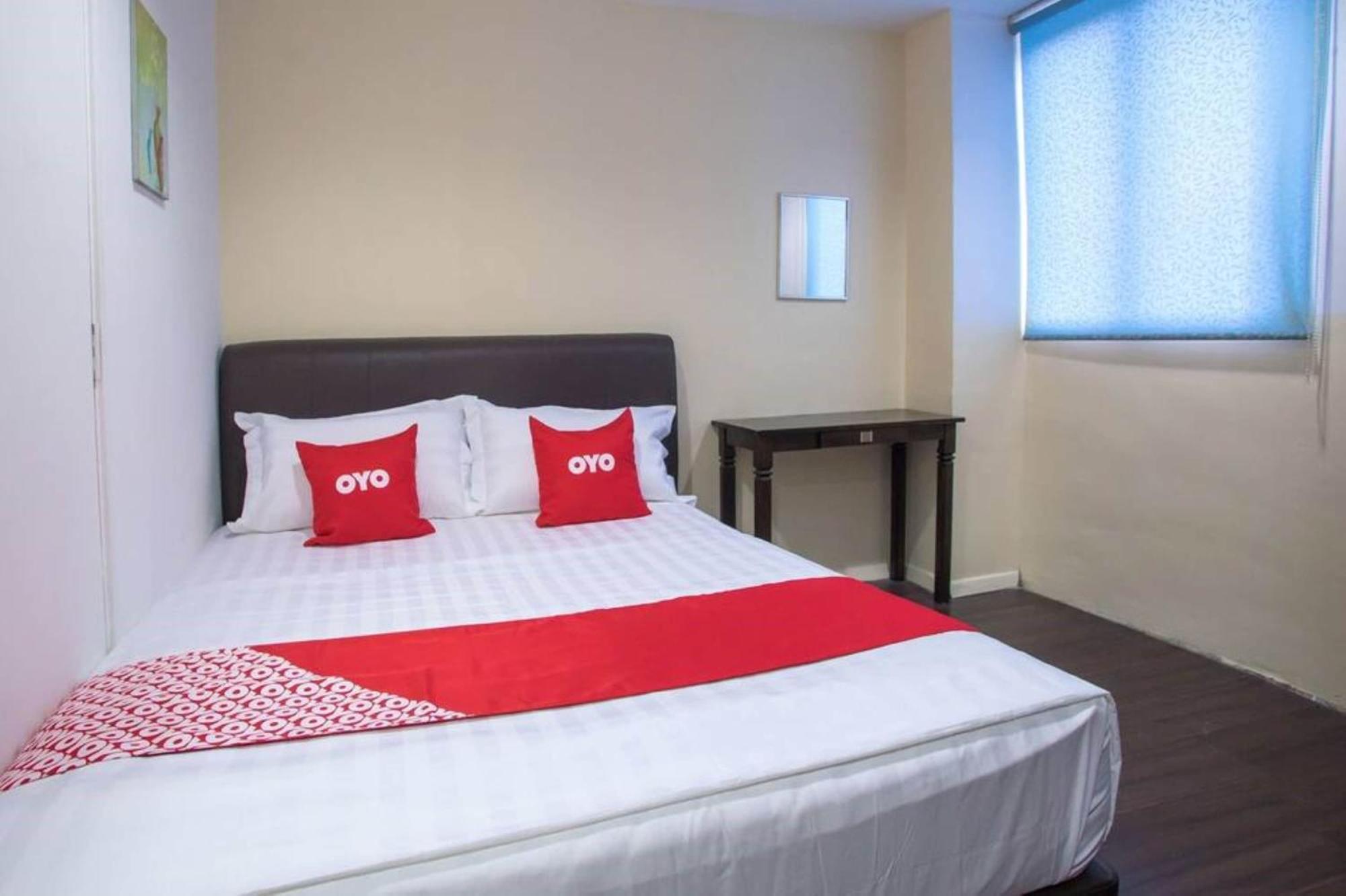 Oyo 90281 Hotel Taj Seksyen 13 Shah Alam Ngoại thất bức ảnh