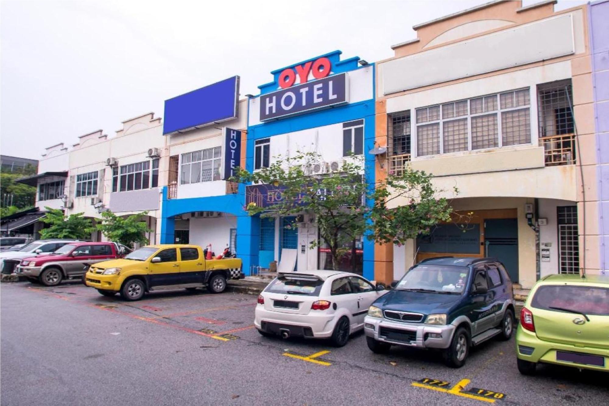 Oyo 90281 Hotel Taj Seksyen 13 Shah Alam Ngoại thất bức ảnh